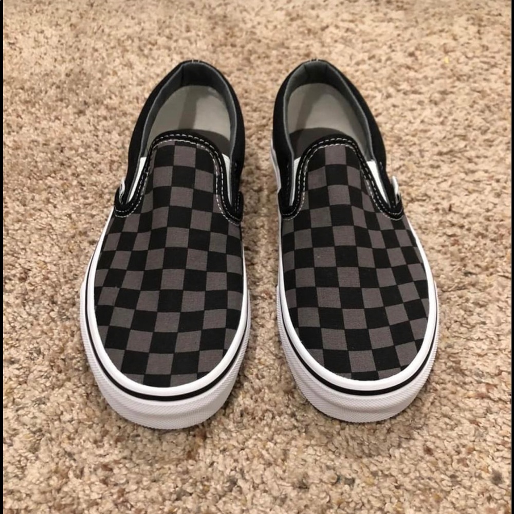 Brand New VANS Slip Ons Men’s 4.5 Women’s 6.0